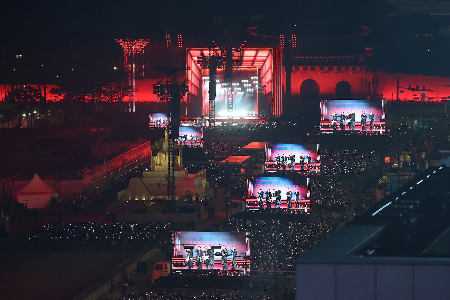 BTS повернулися на сцену: Сеул вибухнув емоціями після паузи через армію