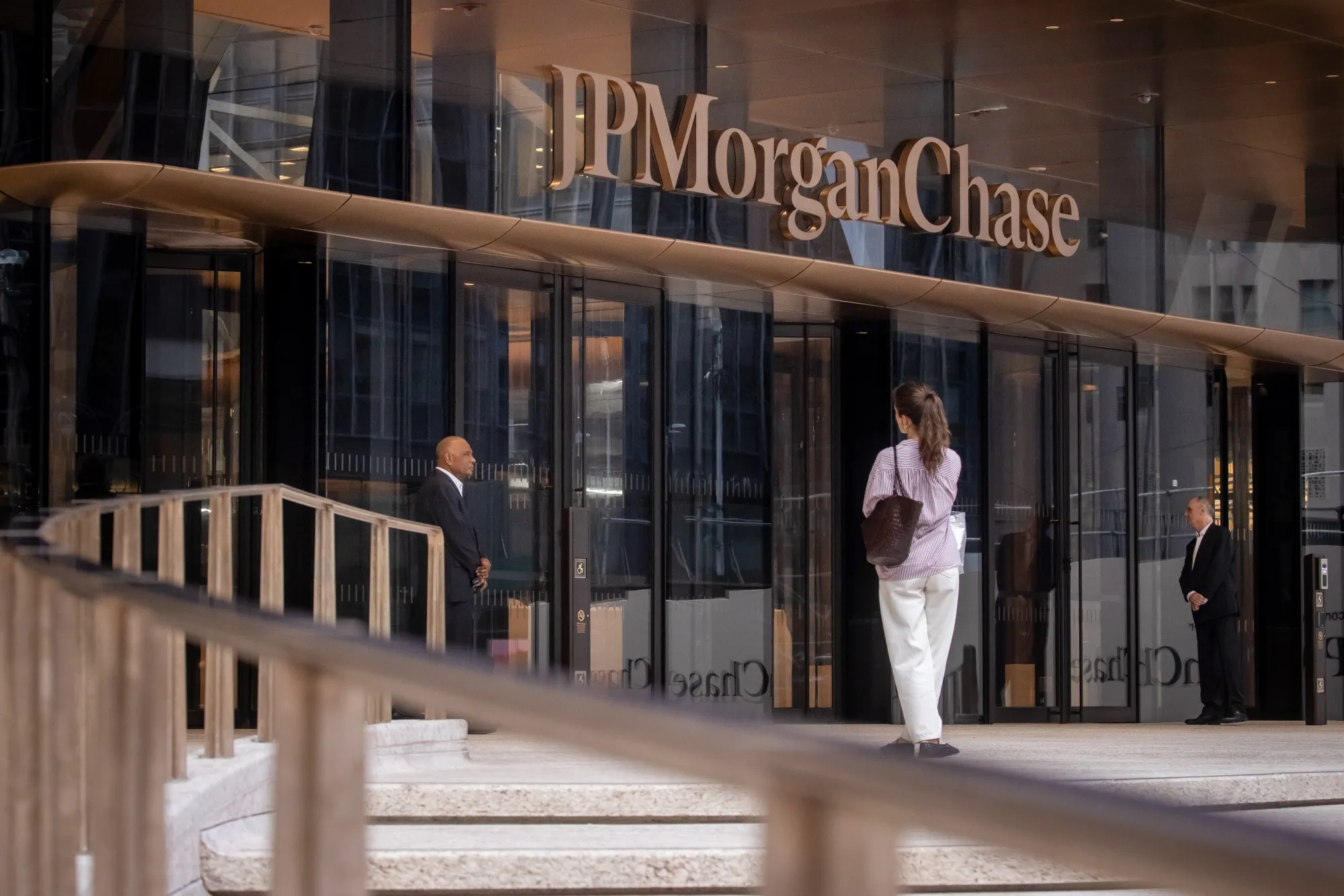 JPMorgan і Goldman Sachs відкривають гру проти private credit