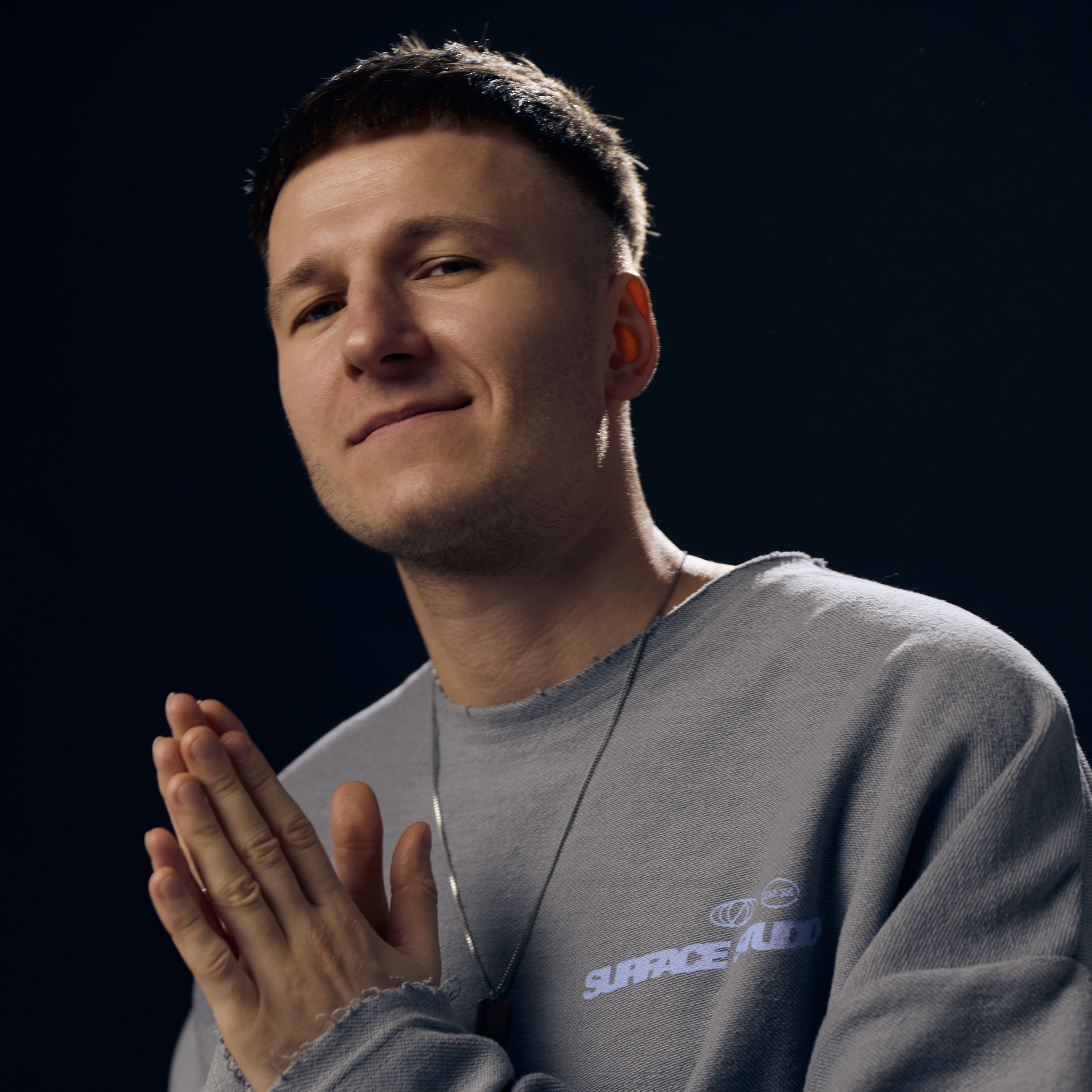 DOVI презентує новий сингл «Серце» – пісню про силу близькості та підтримки